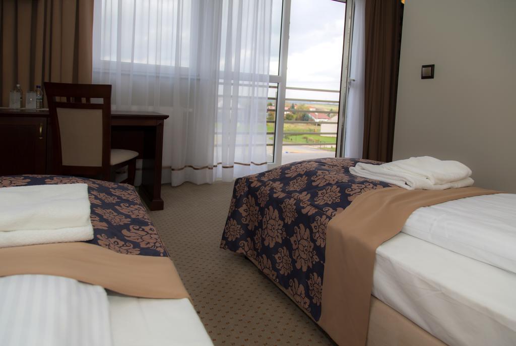 Hotel Imperial Residence Sandomierz Zimmer foto